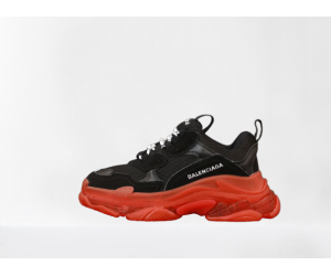 Кроссовки Balenciaga Triple S с красной подошвой
